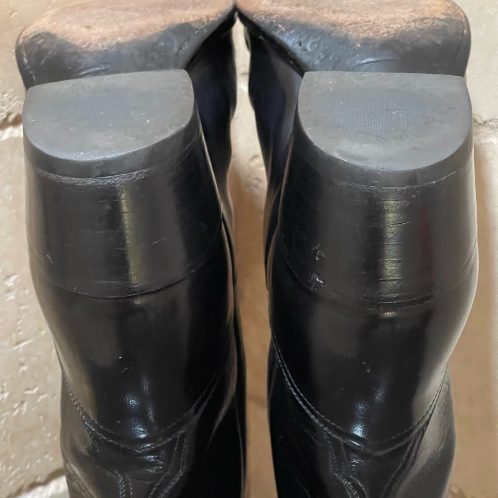 Lucchese Leather Embroidered Western Boots - image 2